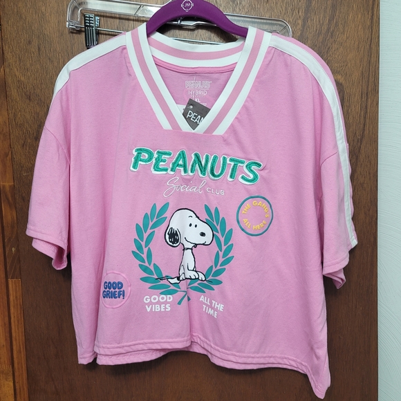Peanuts Tops - NWT. Peanuts Pink Girls' V-Neck Graphic Top